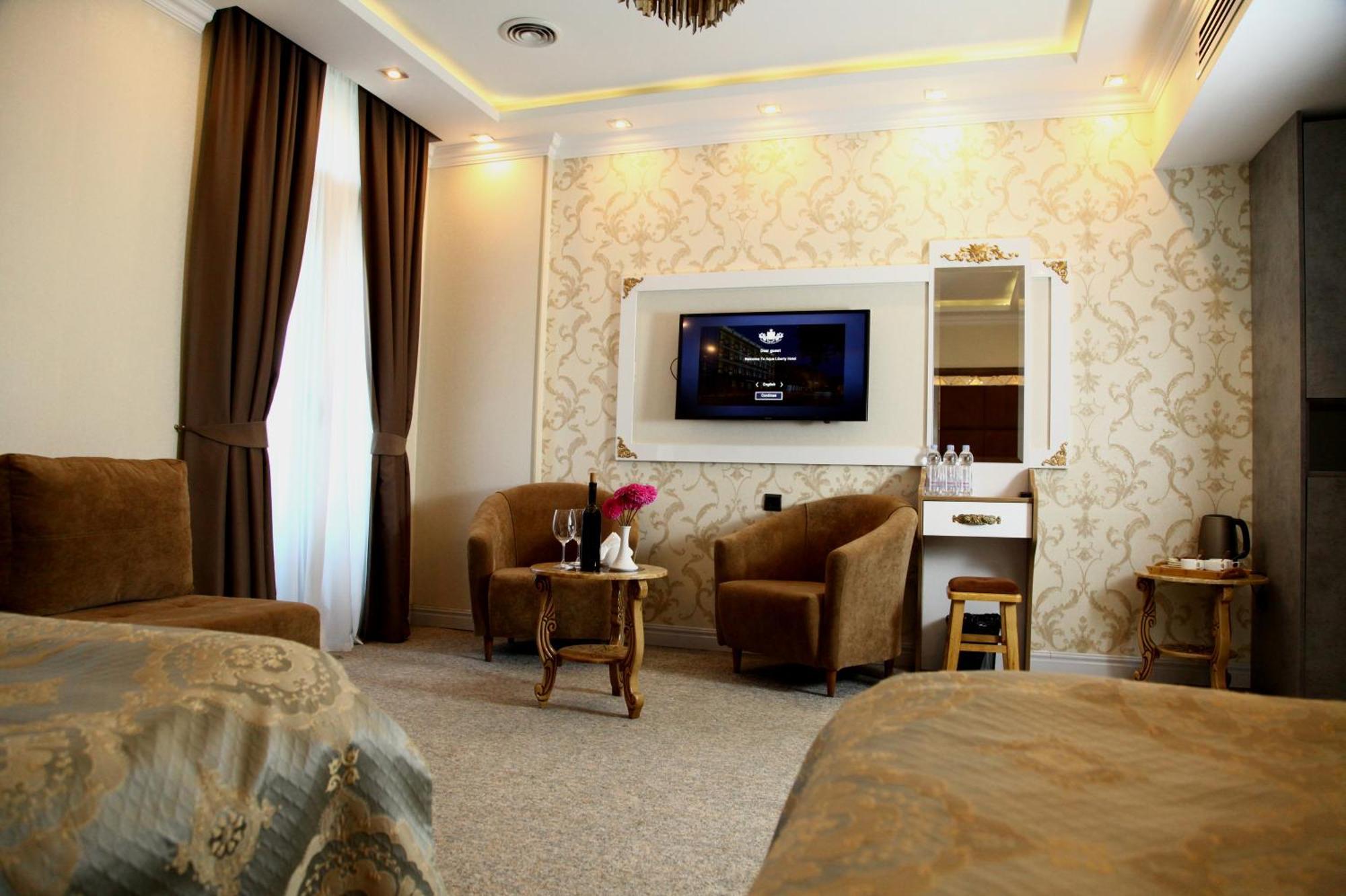Aqua Hotel Tbilisi Luaran gambar
